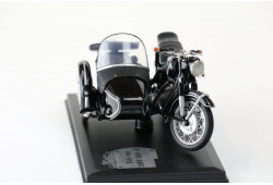 BMW R60 2 con Sidecar 196