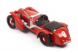 Alfa Romeo 8c - n8 R. Sommer-L. Chinetti - Winner Le Mans 1932